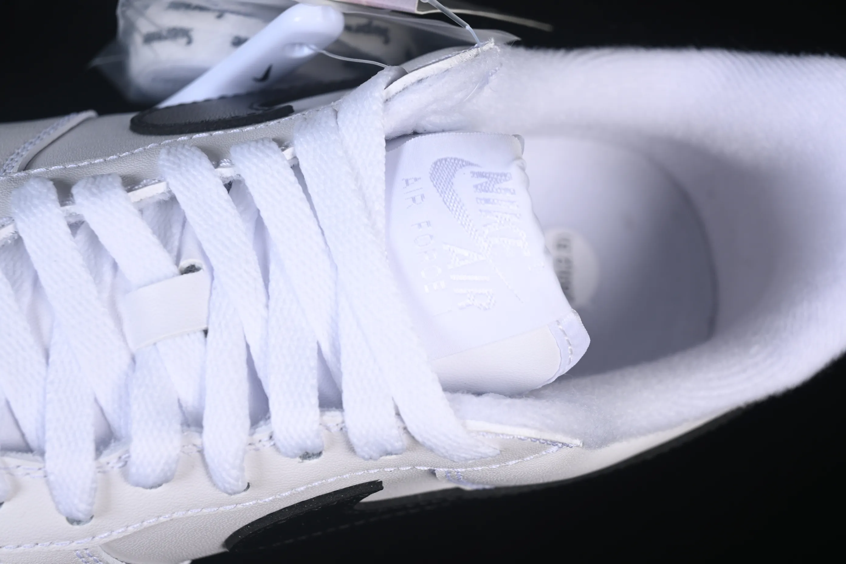 All categories Nk Air Force 1 Air Force series Nk Air Force 1 Low Air Force low-top Supreme x Nike Air Force 1'07 Low joint model Air Force 1 low-top casual sneakers CU9225-102
